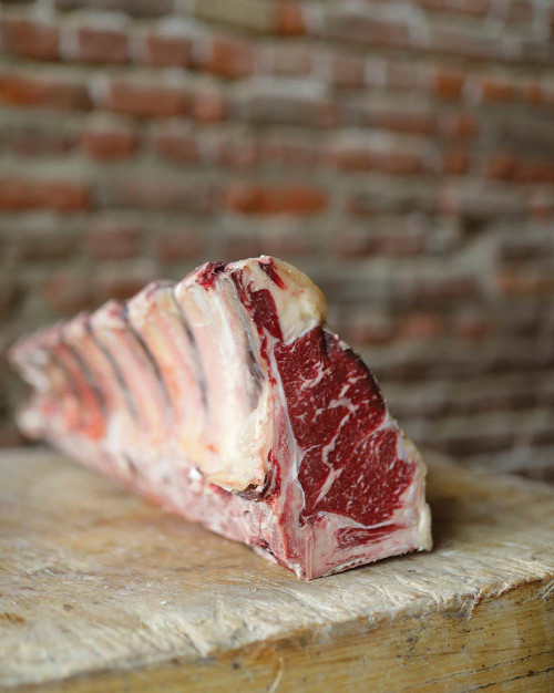 COTE A L OS MATUREE BRUNE DES ALPES